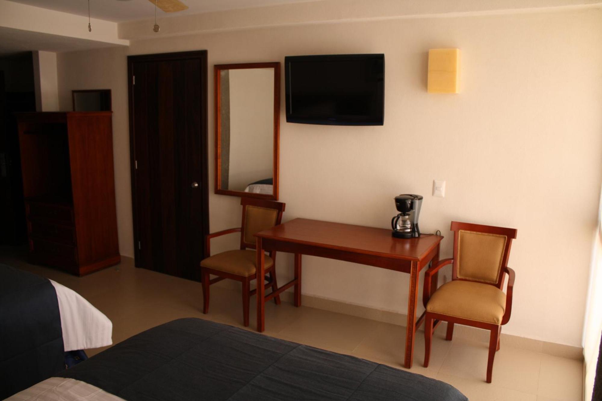Hotel Porto Allegro Puerto Vallarta Kültér fotó